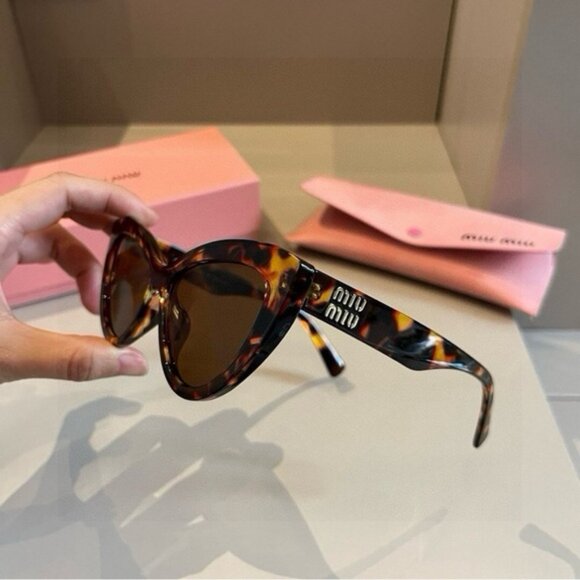 Miu Miu Brown Tortoise Sunglasses main image 5